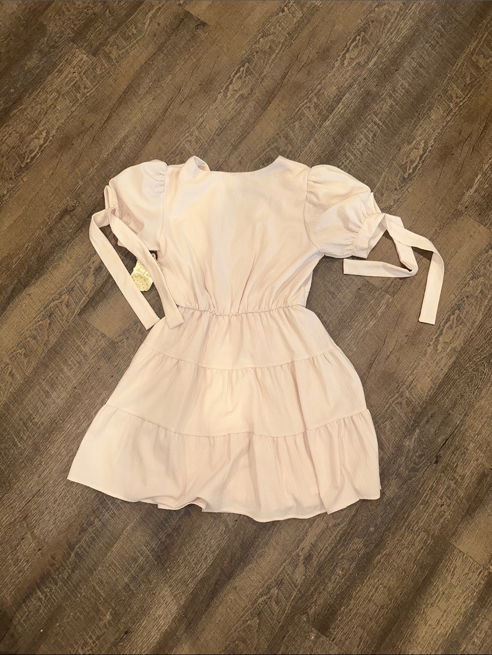 NEW Altar'd State Pale Pink Tiered Midi Dress with Puff Sleeves - Picture 3 of 3